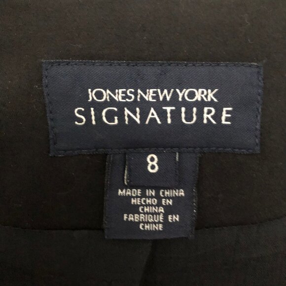 Jones NY Signature elegant black jacket w/ white embroidered trim - Picture 3 of 9